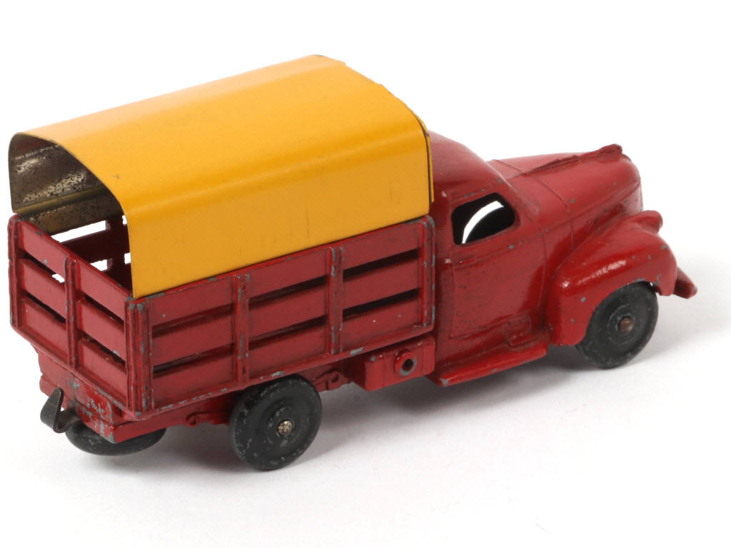 Lot 312 - DINKY TOYS (FRANCE) (1)