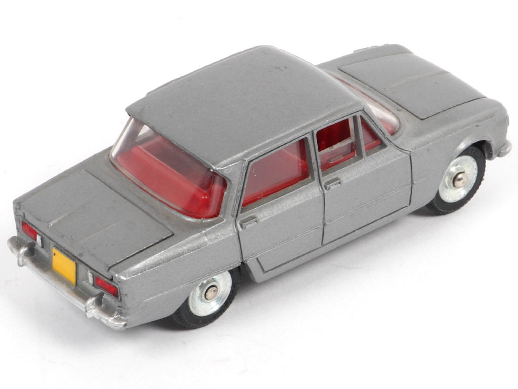 Lot 397 - DINKY TOYS (FRANCE) (1)