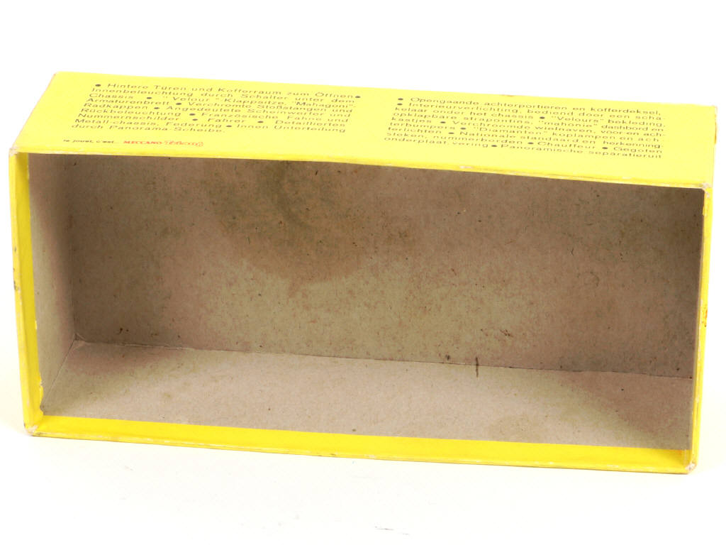 Lot 393 - DINKY TOYS (FRANCE) (1)