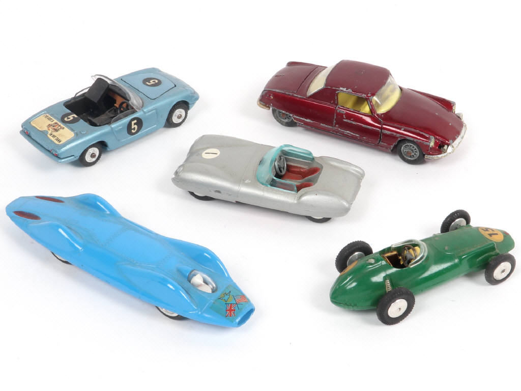 Lot 248 - CORGI TOYS (GB) (5)