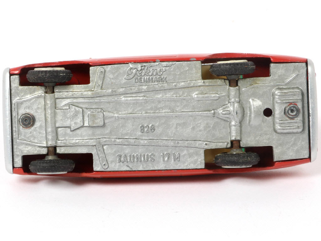 Lot 142 - TEKNO (DANEMARK) (1)