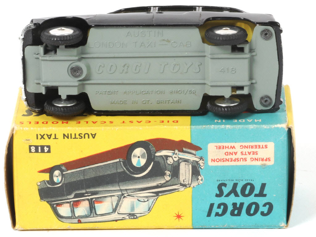 Lot 210 - CORGI TOYS (GB) (1)