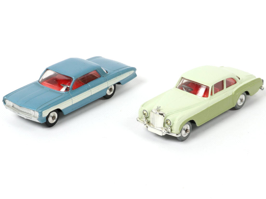 Lot 231 - CORGI TOYS (GB) (2)