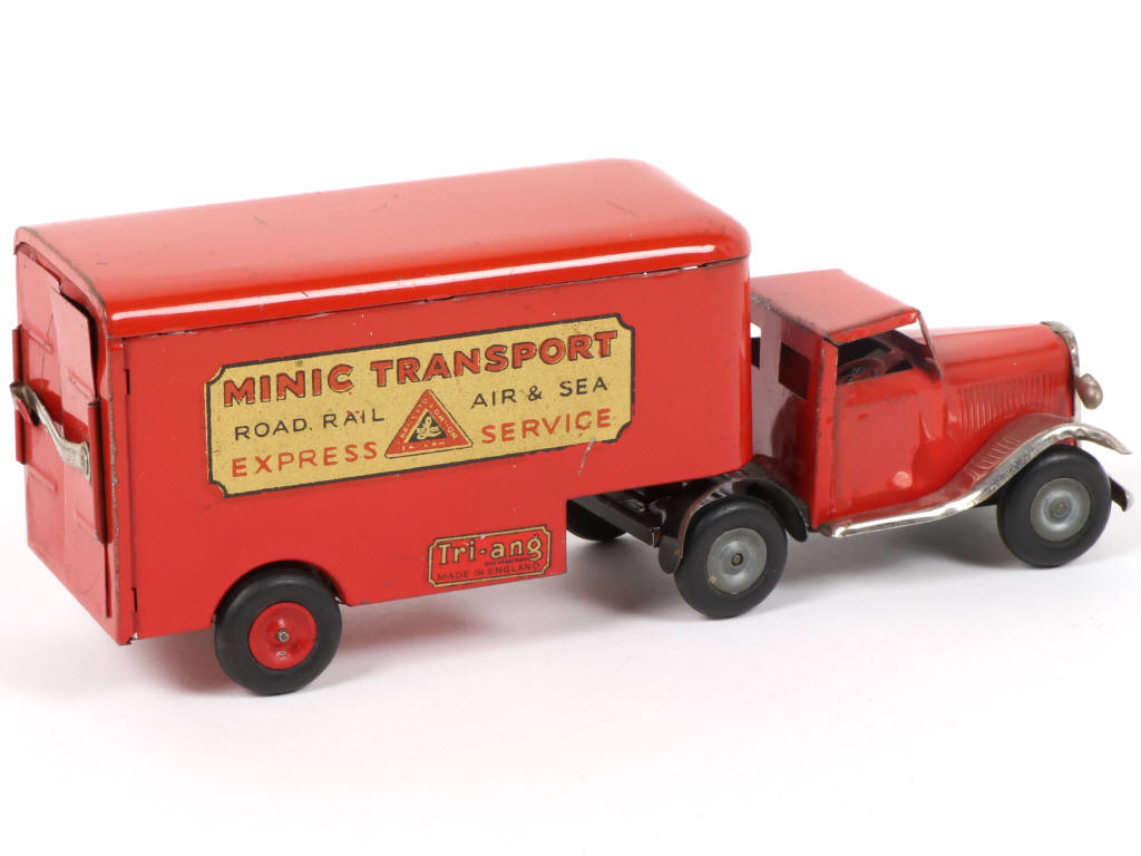 Lot 188 - MINIC (GB) (1)