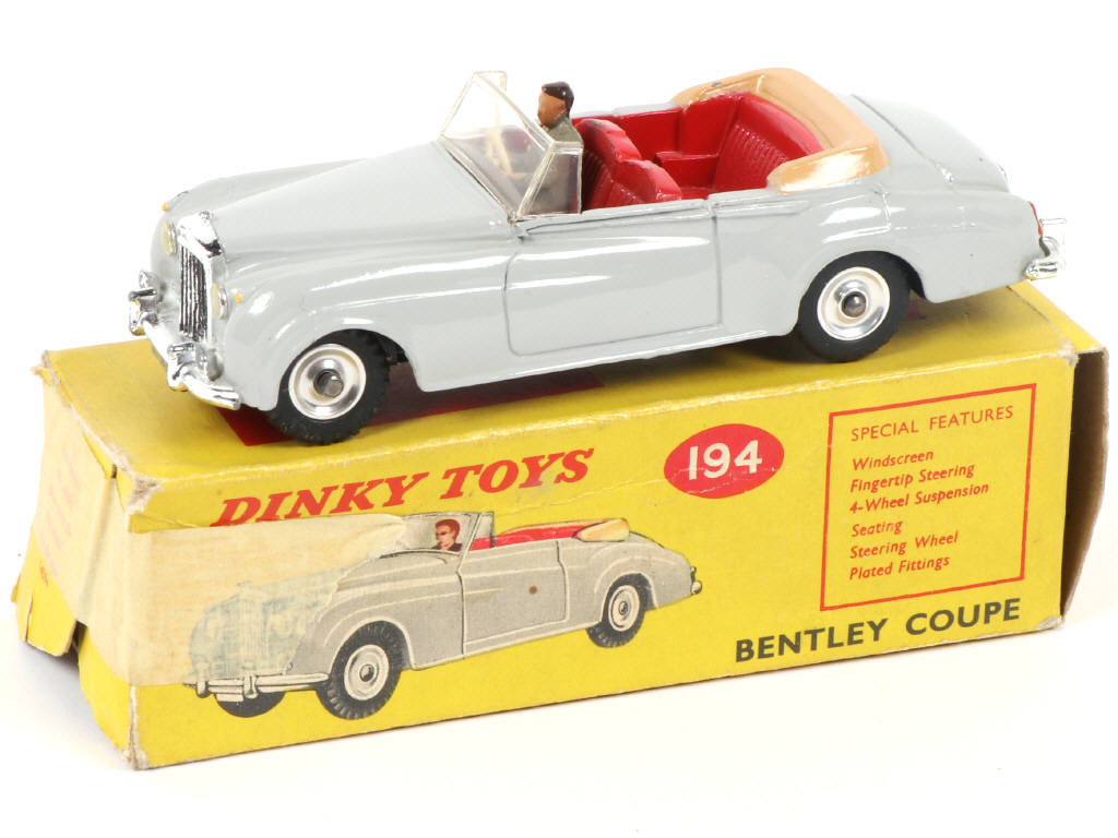 Lot 336 - DINKY TOYS (GB) (1)