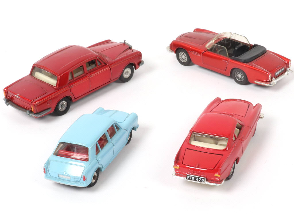 Lot 376 - DINKY TOYS (GB) (4)