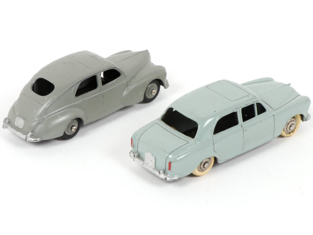 Lot 403 - DINKY TOYS (FRANCE) (2)