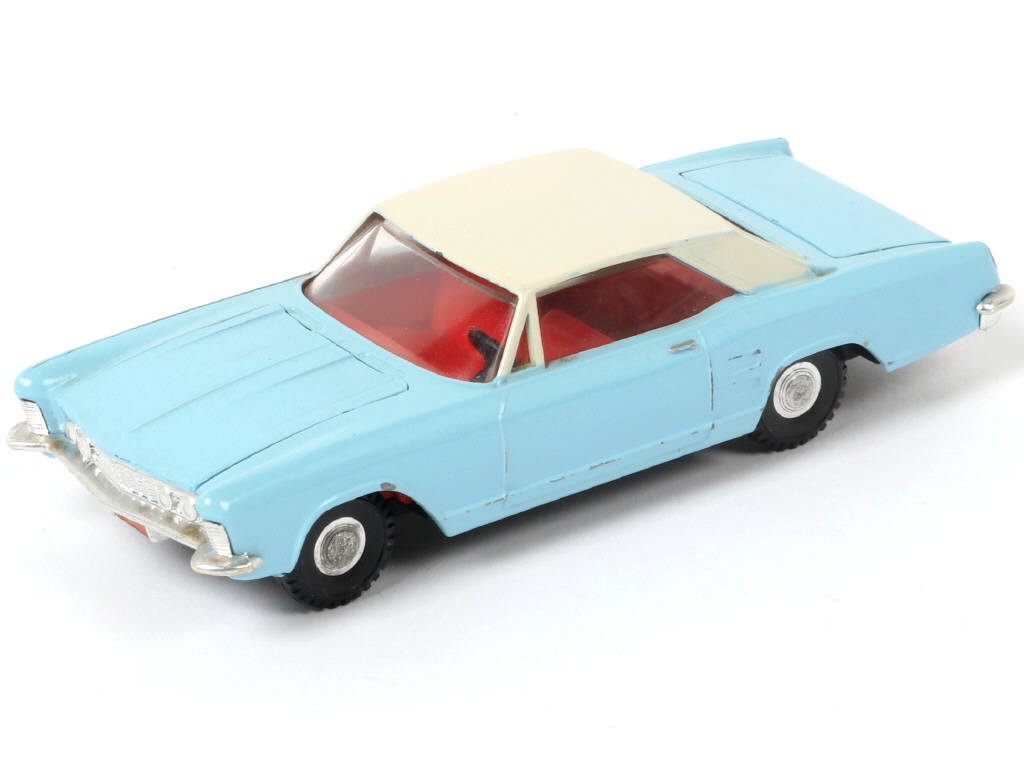 Lot 330 - DINKY TOYS (GB) (1)