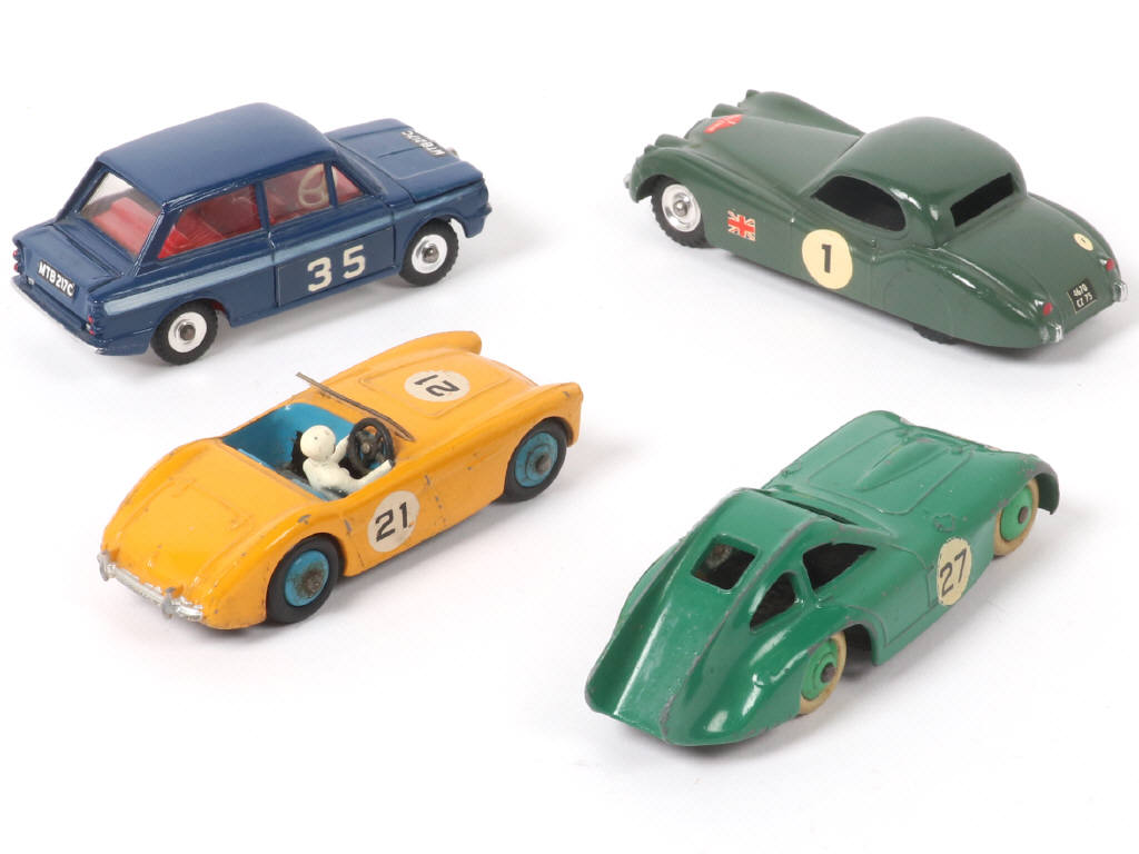 Lot 373 - DINKY TOYS (GB) (4)