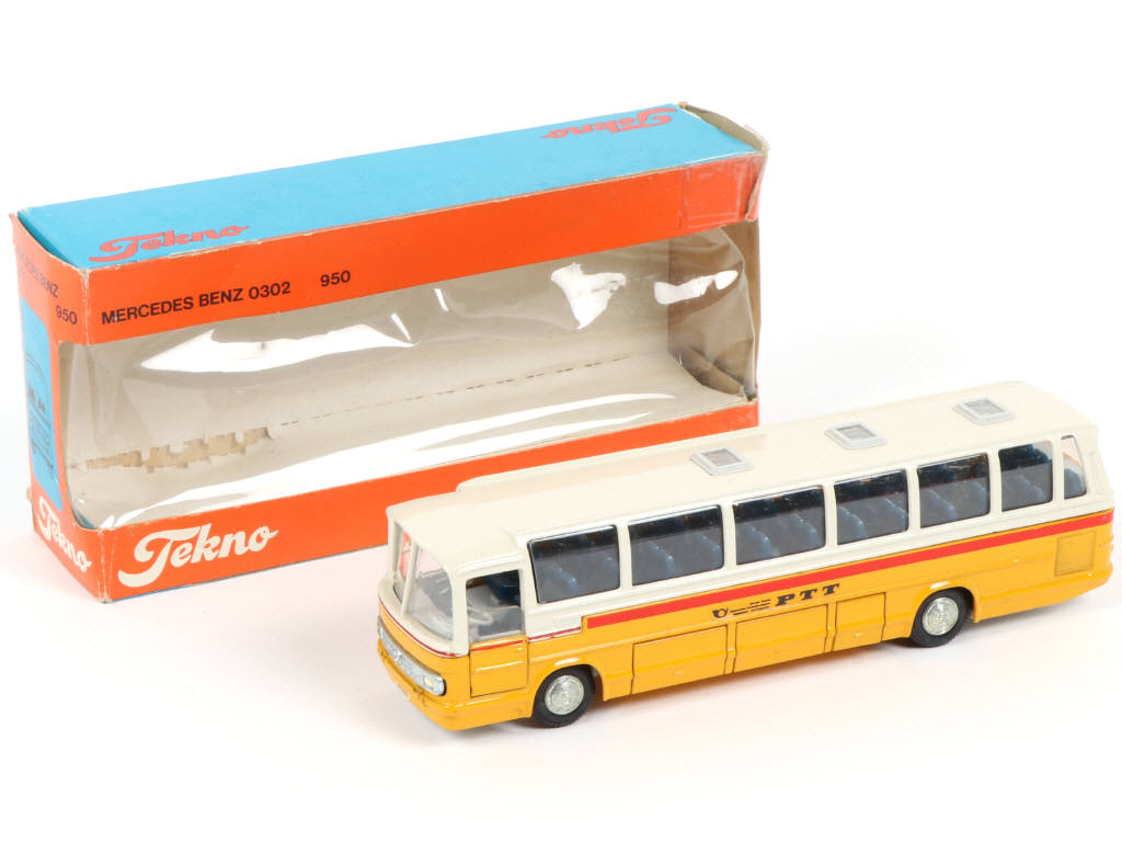 Lot 123 - TEKNO (DANEMARK) (1)