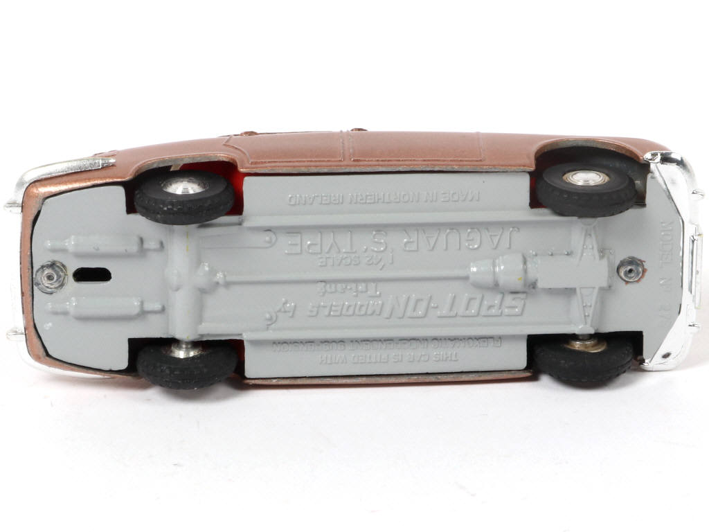 Lot 198 - SPOT-ON (GB) (1)