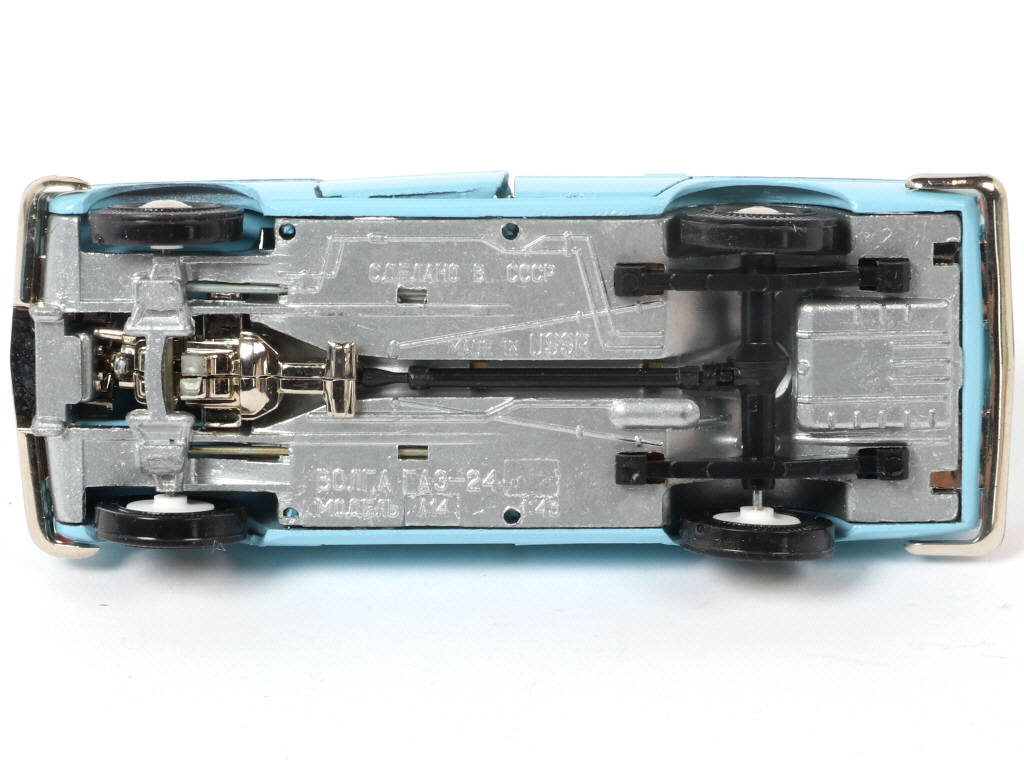 Lot 146 - NOVOEXPORT (URSS) (1)