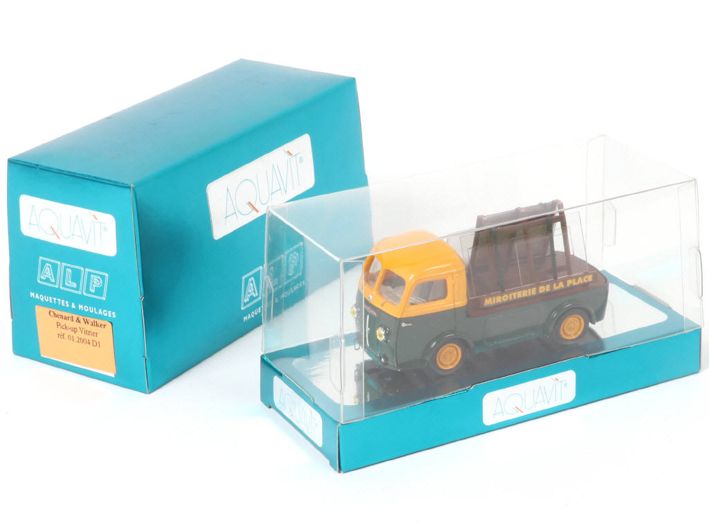 Lot 102 - AQUAVIT (FRANCE) (1)