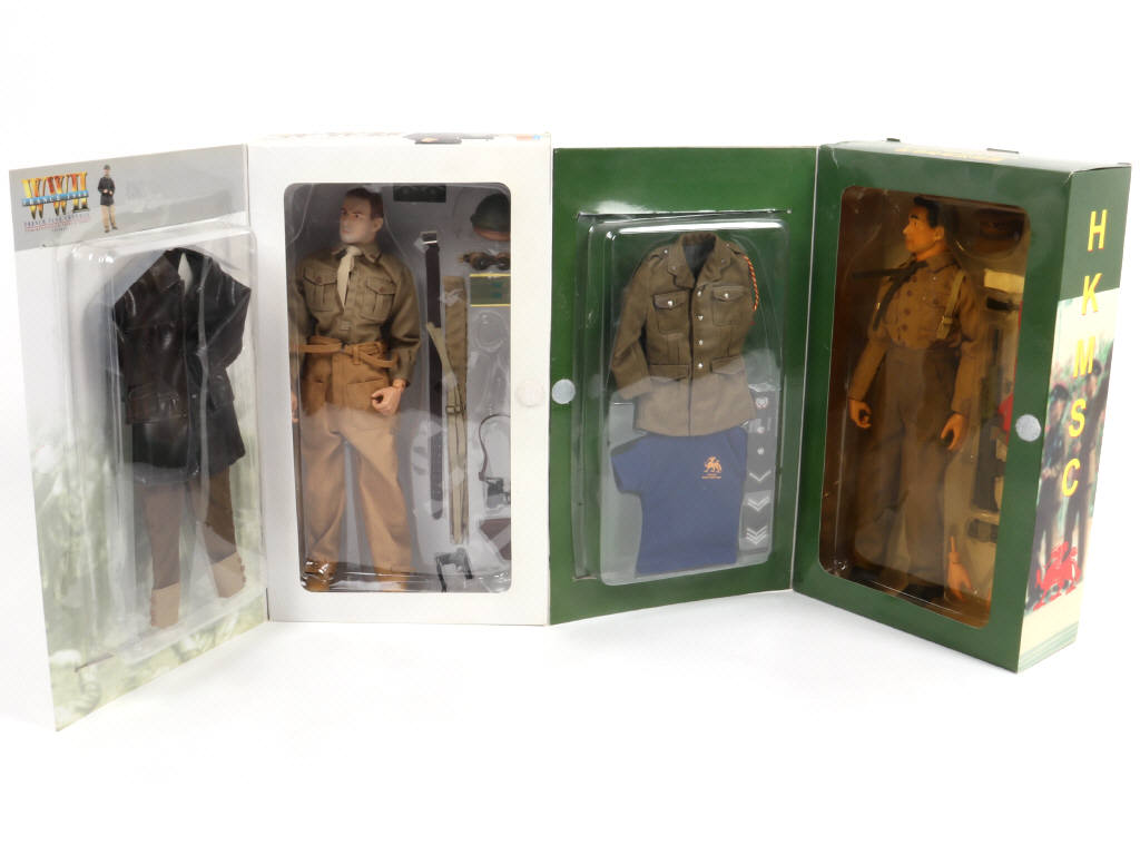 Lot 61 - DRAGON (CHINE) (2)