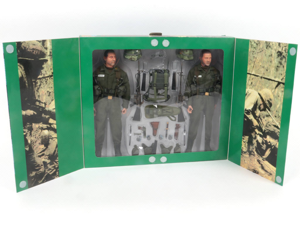 Lot 64 - DRAGON (CHINE) (1)