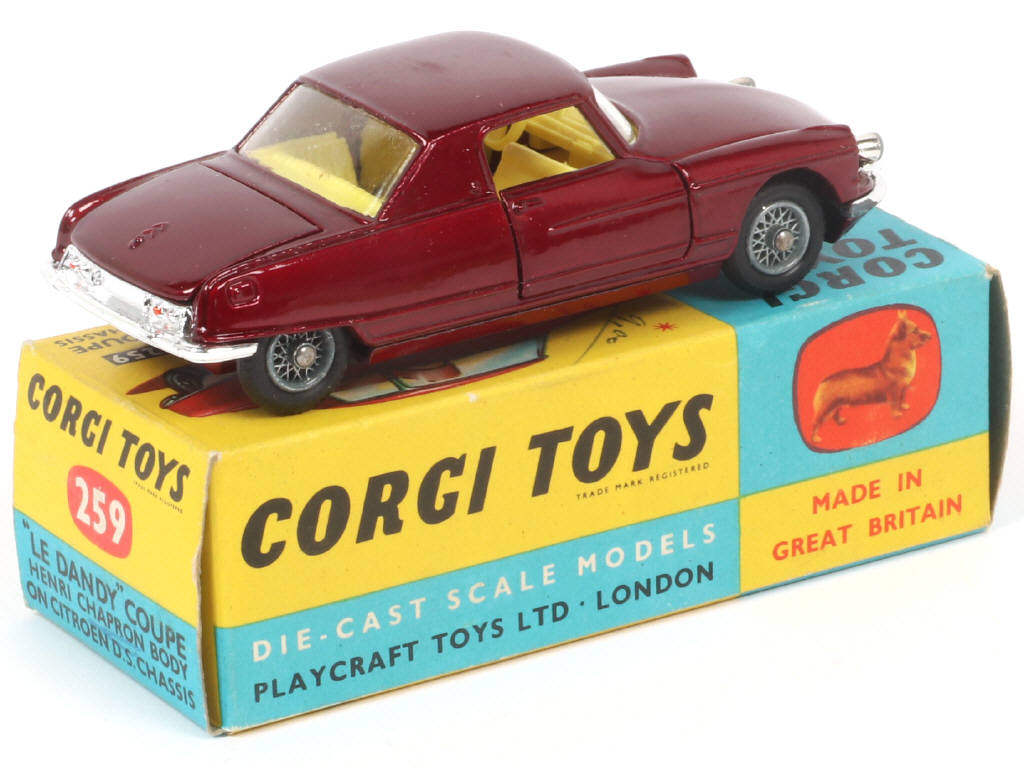 Lot 163 - CORGI TOYS (GB) (1)
