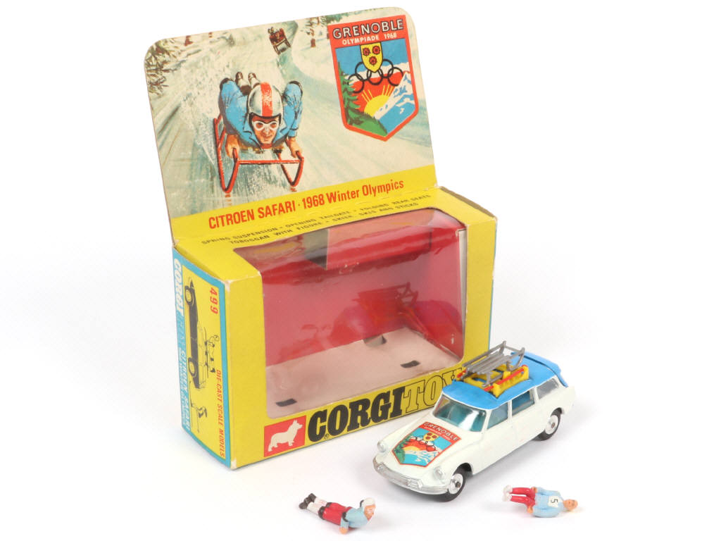 Lot 167 - CORGI TOYS (GB) (1)