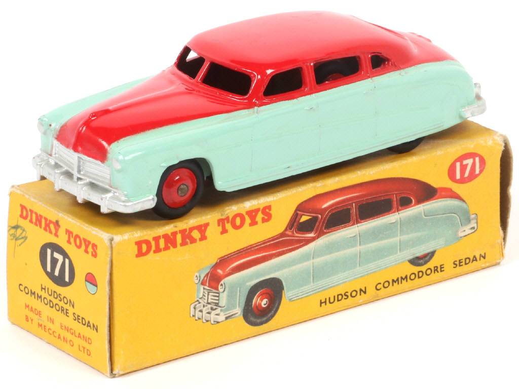 Lot 269 - DINKY TOYS (GB) (1)