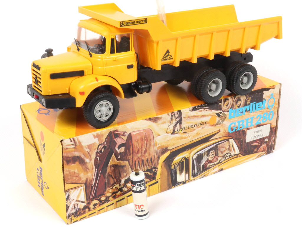 Lot 95 - MONT BLANC (FRANCE) (1)