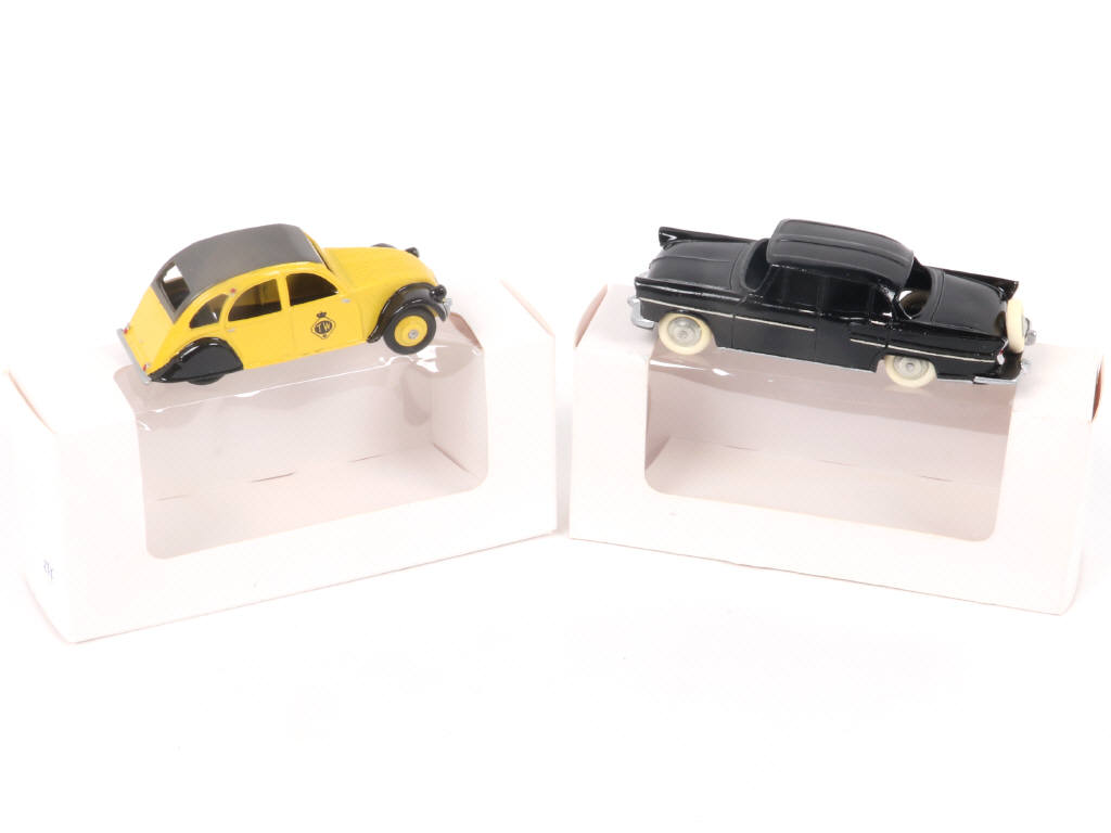 Lot 124 - CLUB DINKY FRANCE (2)