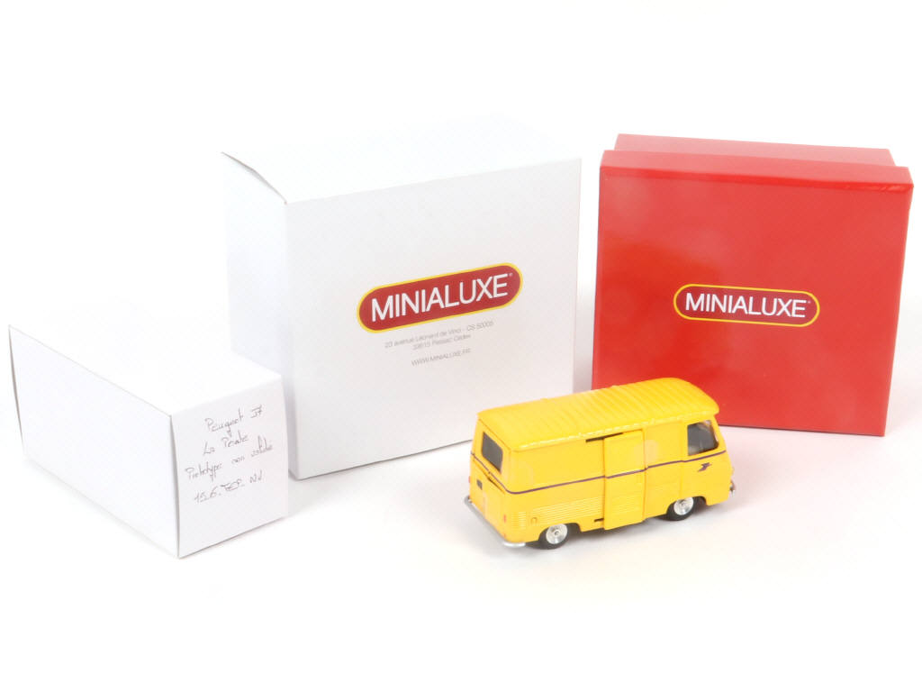 Lot 219 - MINIALUXE (FRANCE) (1)