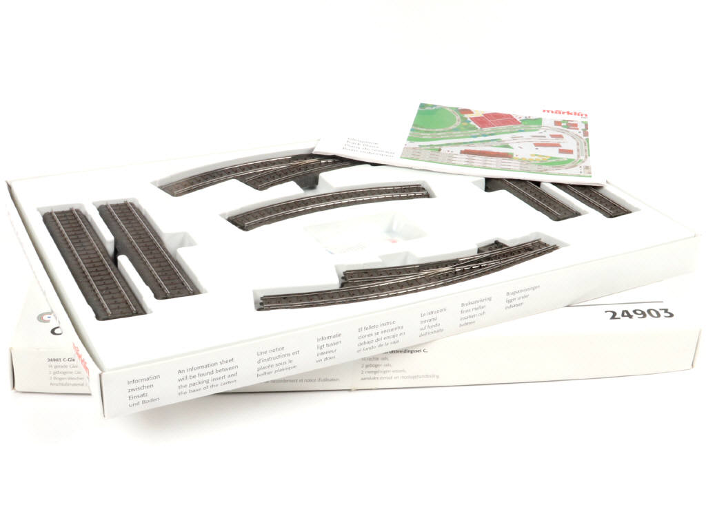 Lot 54 - MÄRKLIN 'HO' (ALLEMAGNE) (2)
