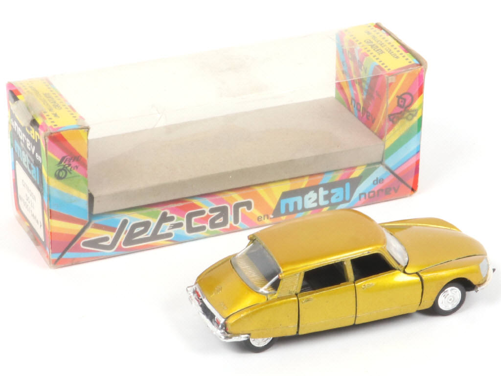 Lot 213 - NOREV - JET CAR (FRANCE) (1)