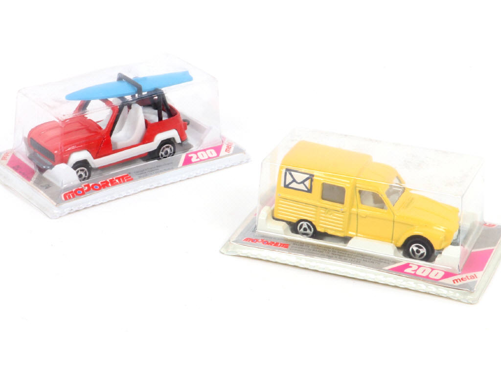 Lot 166 - MAJORETTE (FRANCE) (2)