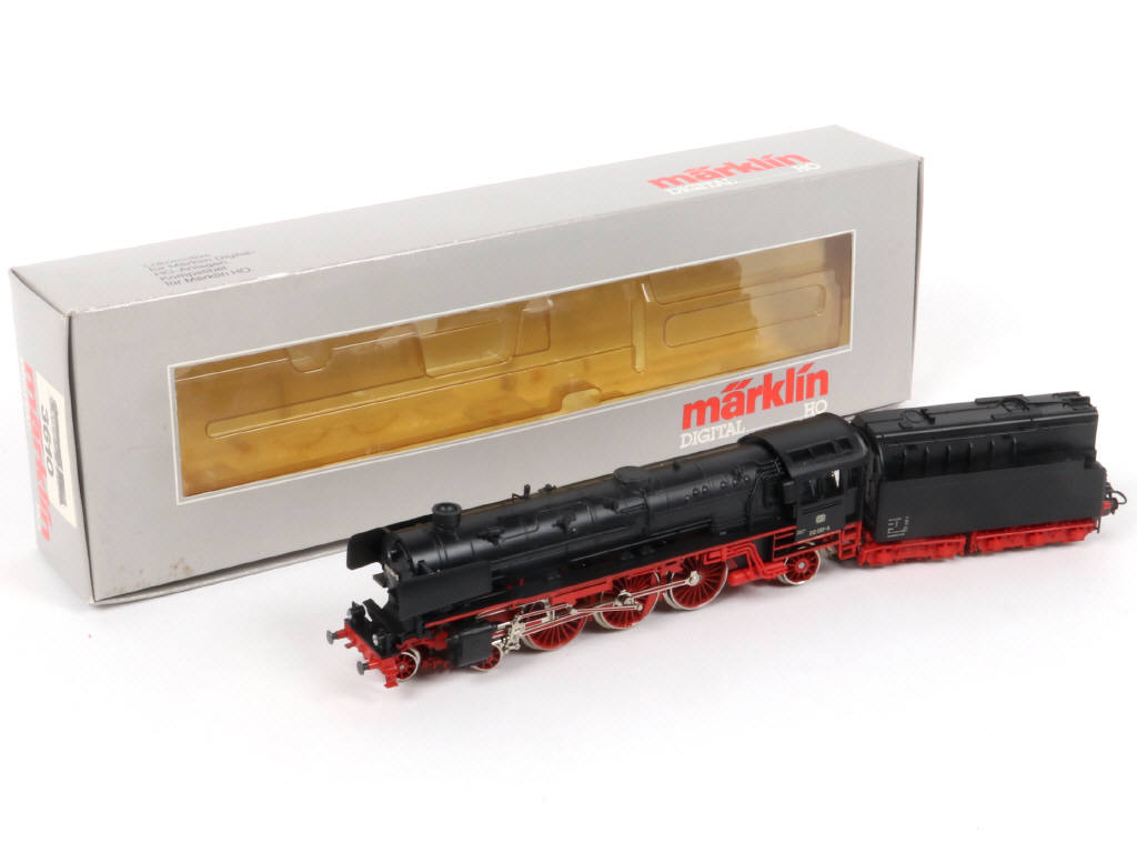 Lot 56 - MÄRKLIN 'HO' (ALLEMAGNE) (1)