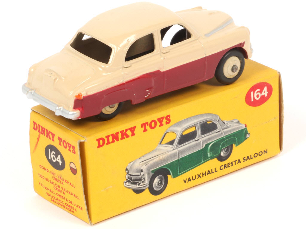 Lot 163 - DINKY TOYS (GB) (1)