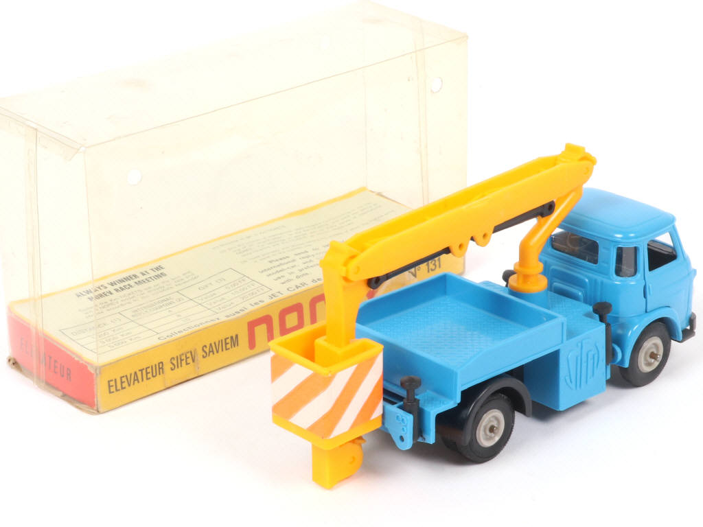 Lot 112 - NOREV (FRANCE) (1)