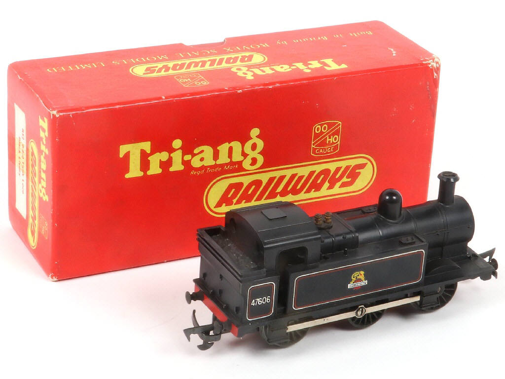 Lot 75 - TRI-ANG 'HO' (GB) (1)