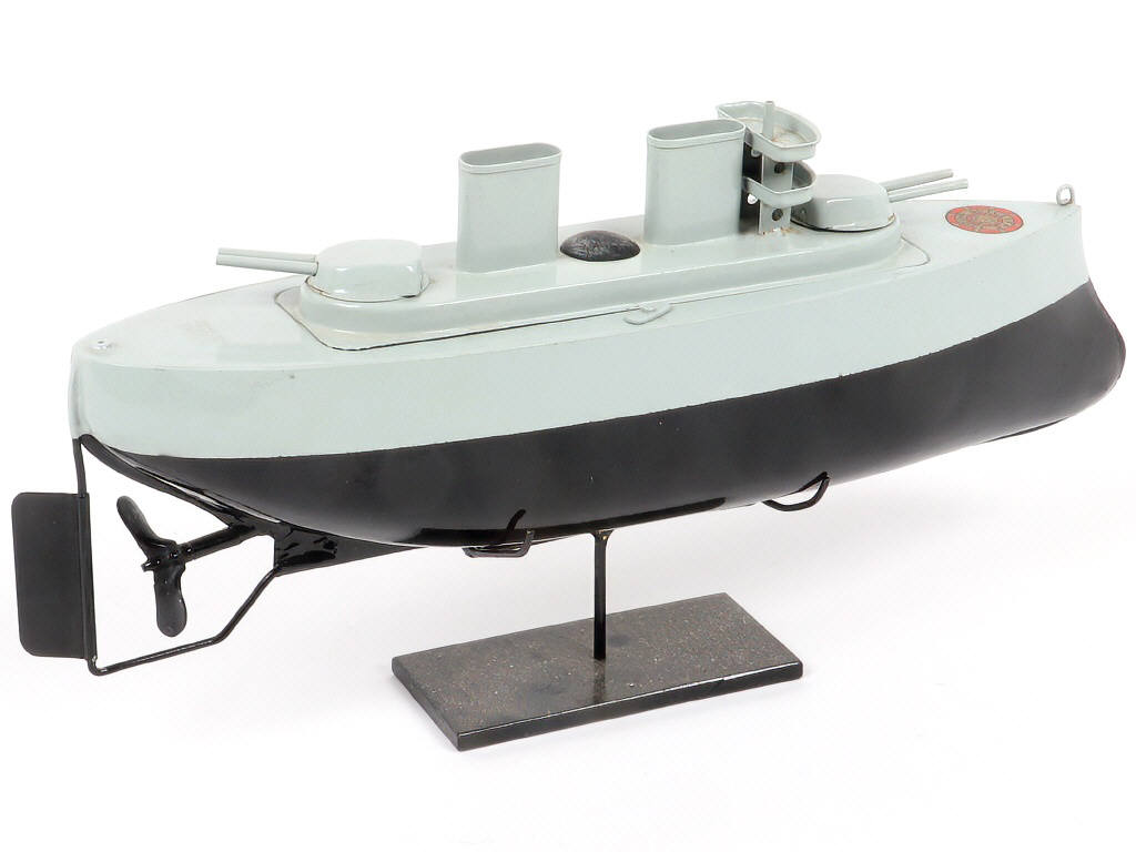 Lot 84 - SUTCLIFFE MODEL (GB) (1)