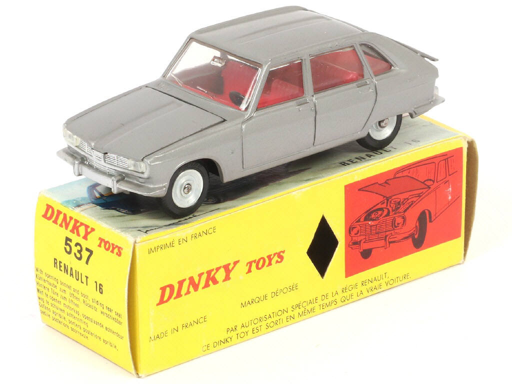 Lot 257 - DINKY TOYS (FRANCE) (1)