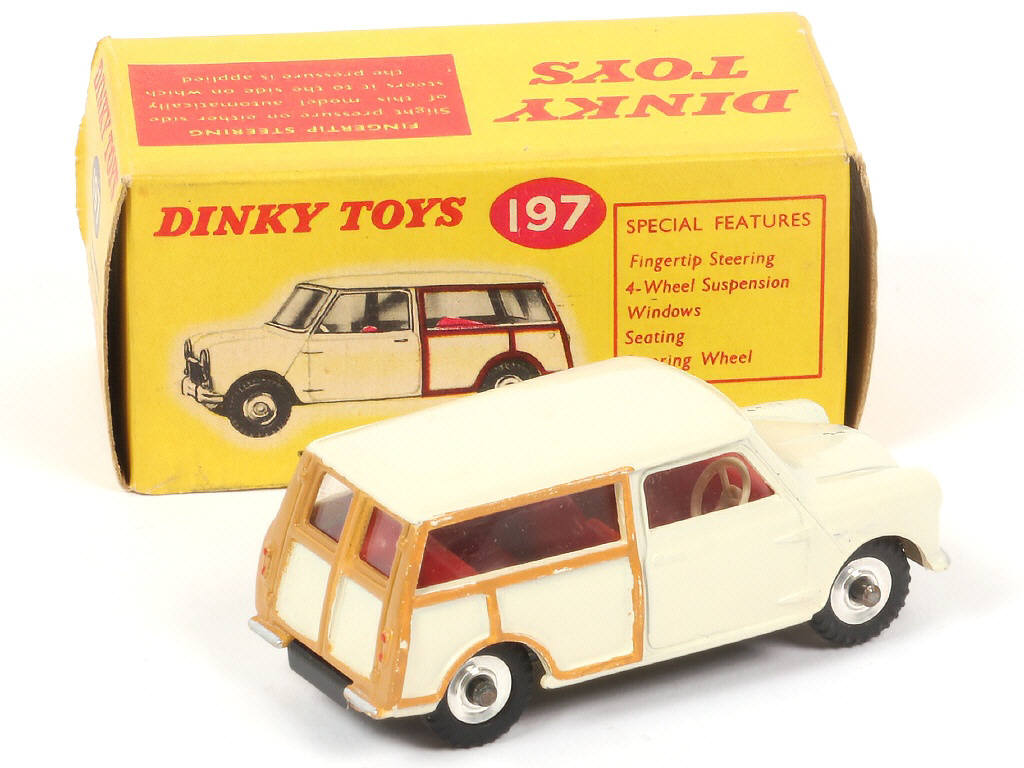 Lot 171 - DINKY TOYS (GB) (1)