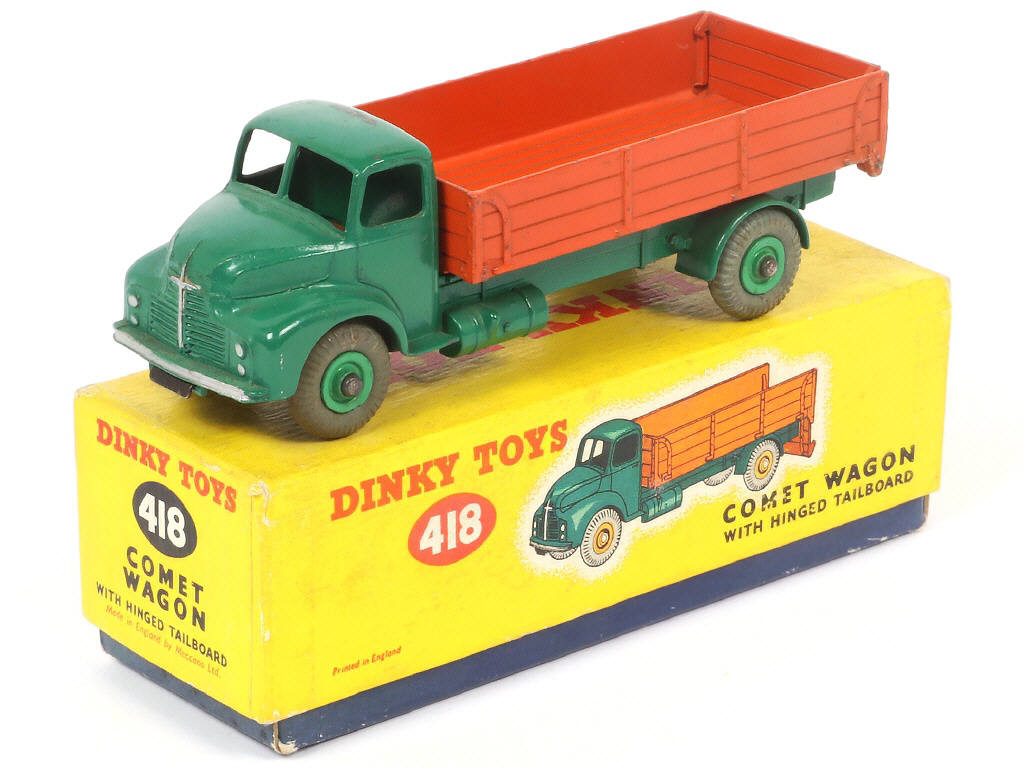 Lot 202 - DINKY TOYS (GB) (1)