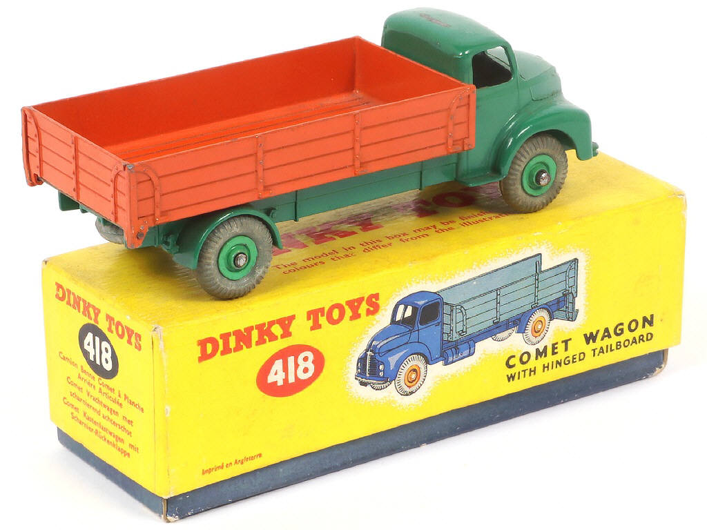 Lot 202 - DINKY TOYS (GB) (1)