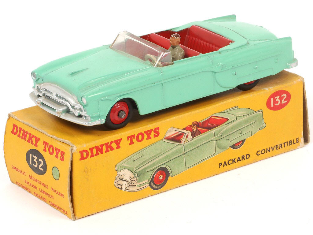 Lot 151 - DINKY TOYS (GB) (1)