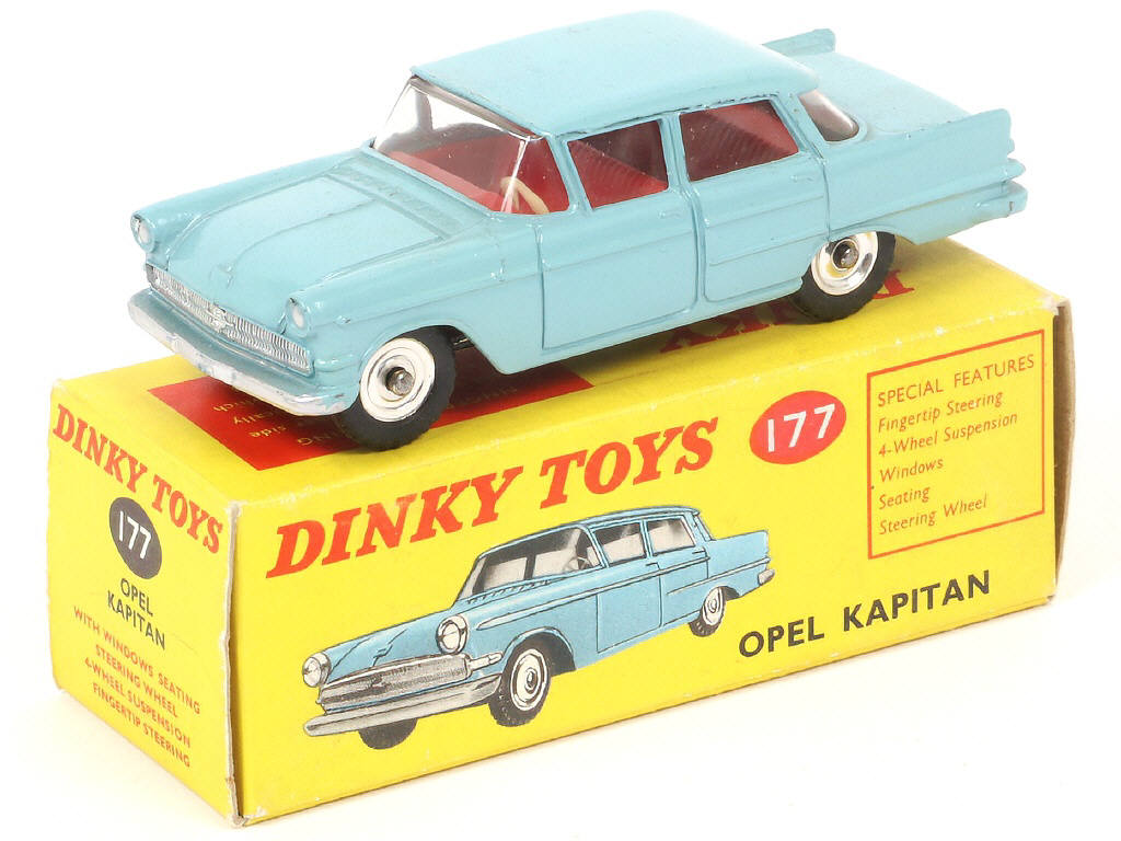 Lot 179 - DINKY TOYS (GB) (1)