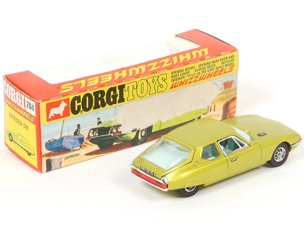 Lot 109 - CORGI TOYS (GB) (1)