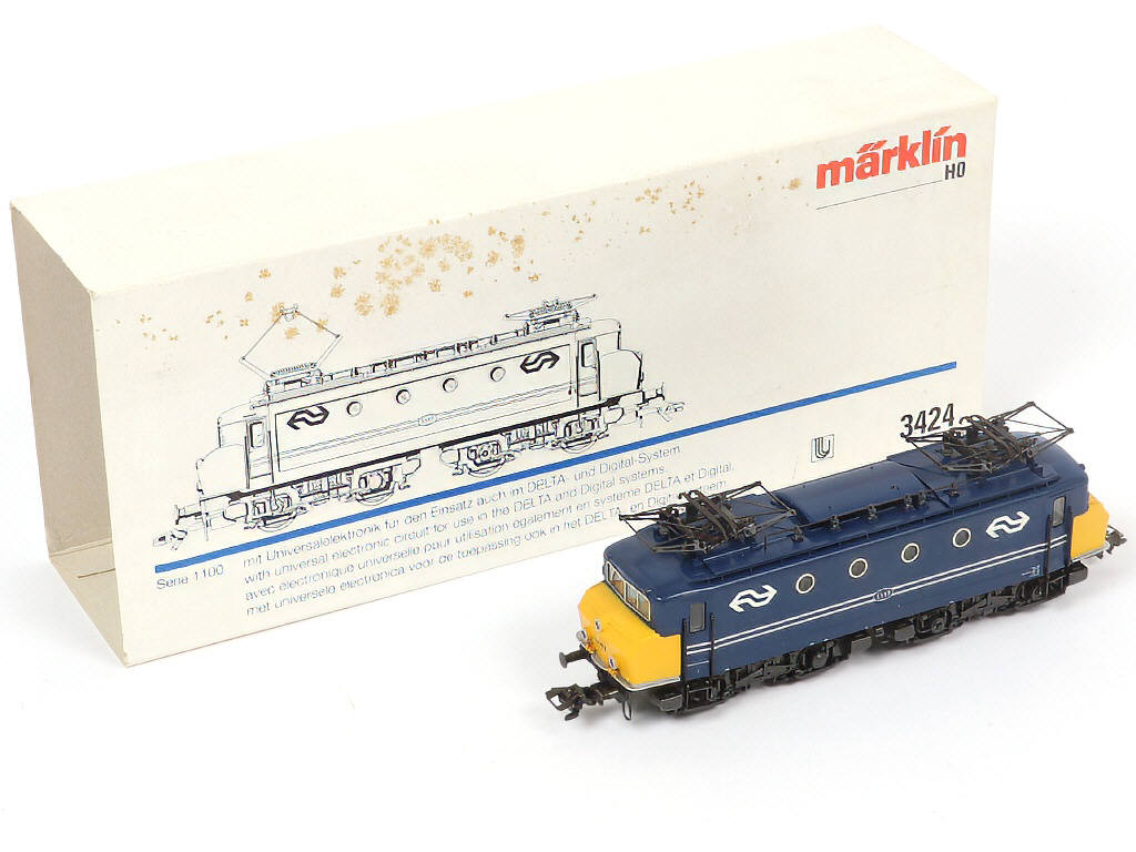 Lot 34 - MÄRKLIN 'HO' (ALLEMAGNE) (1)