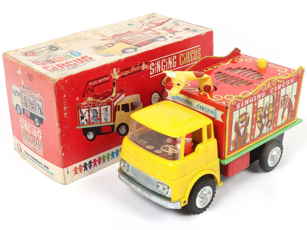 Lot 74 - TOMY (JAPON) (1)