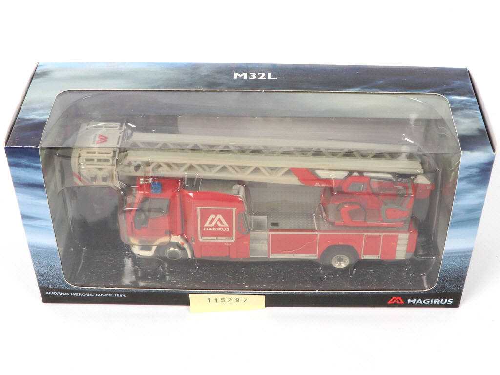 Lot 150 - ELIGOR (FRANCE) (3)