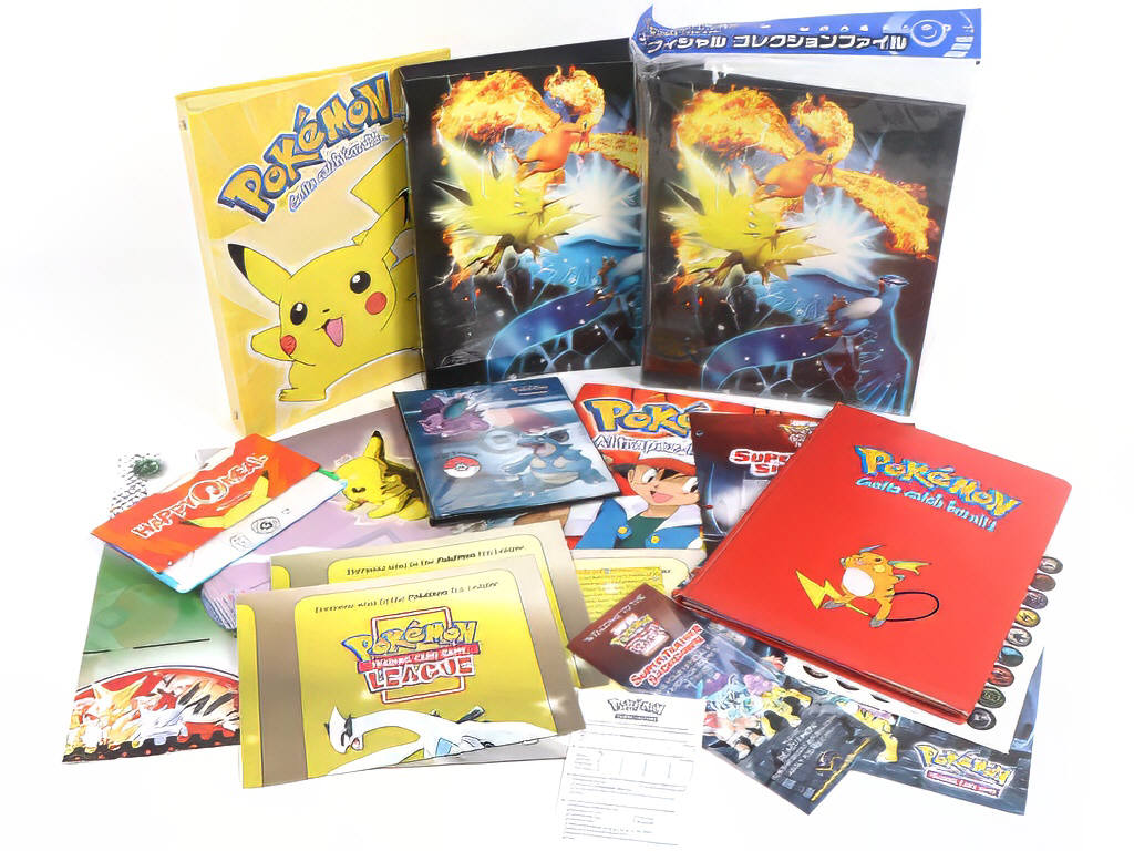 Lot 2 - POKEMON COMPANY (USA) (1)