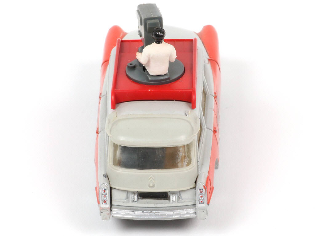 Lot 403 - DINKY TOYS (FRANCE) (1)