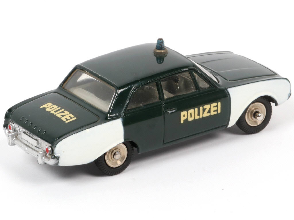 Lot 338 - DINKY TOYS (FRANCE) (1)