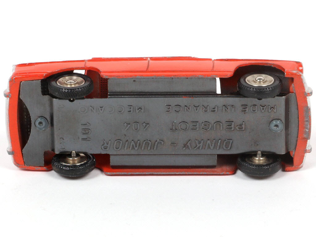 Lot 305 - DINKY TOYS (FRANCE) Série JUNIOR (1)