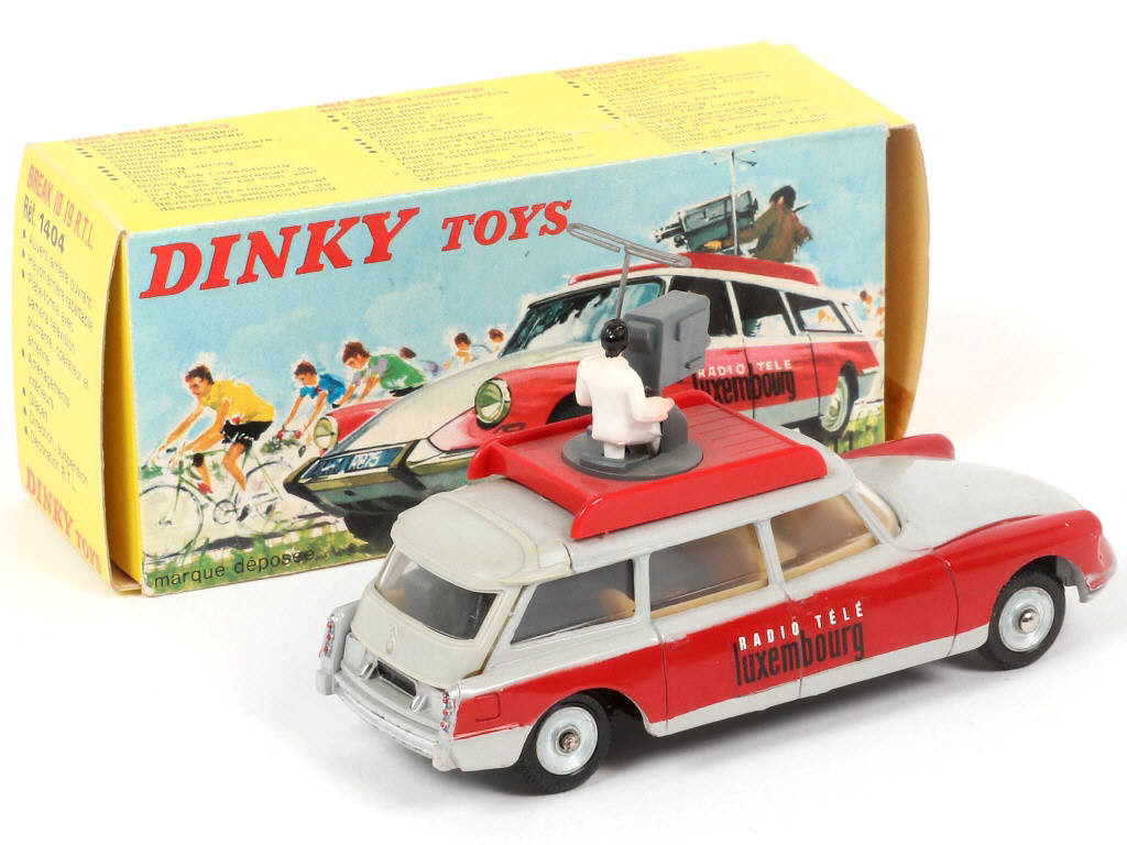 Lot 401 - DINKY TOYS (FRANCE) (1)