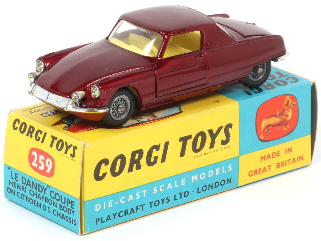 Lot 121 - CORGI TOYS (GB) (1)