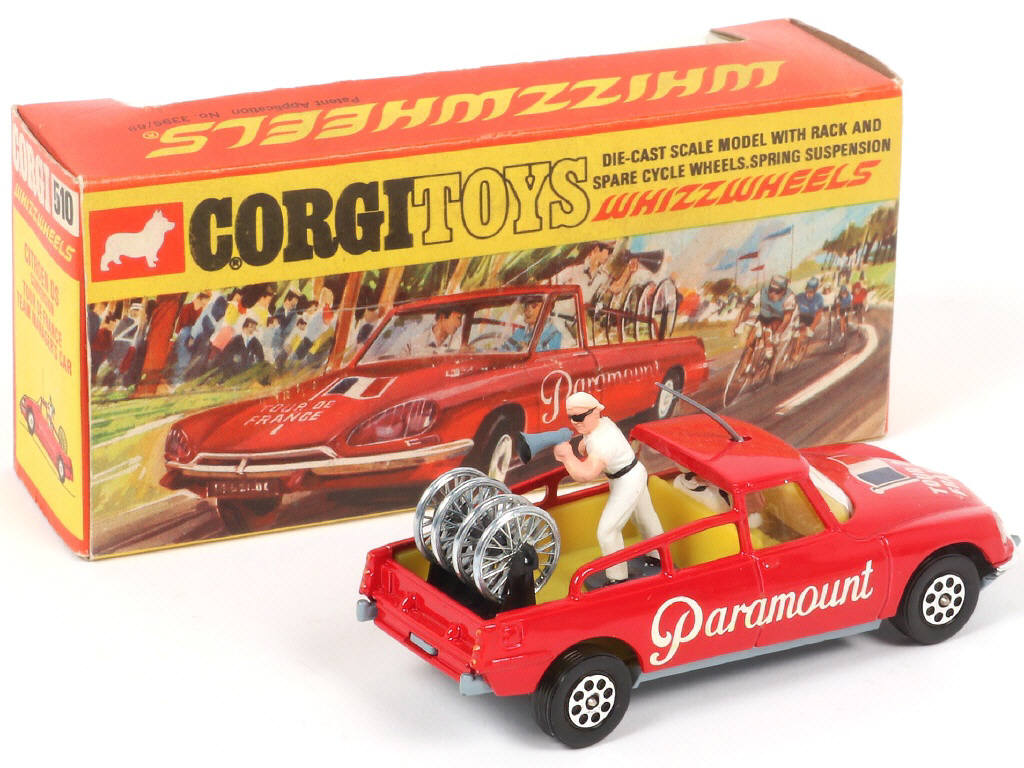 Lot 129 - CORGI TOYS (GB) (1)